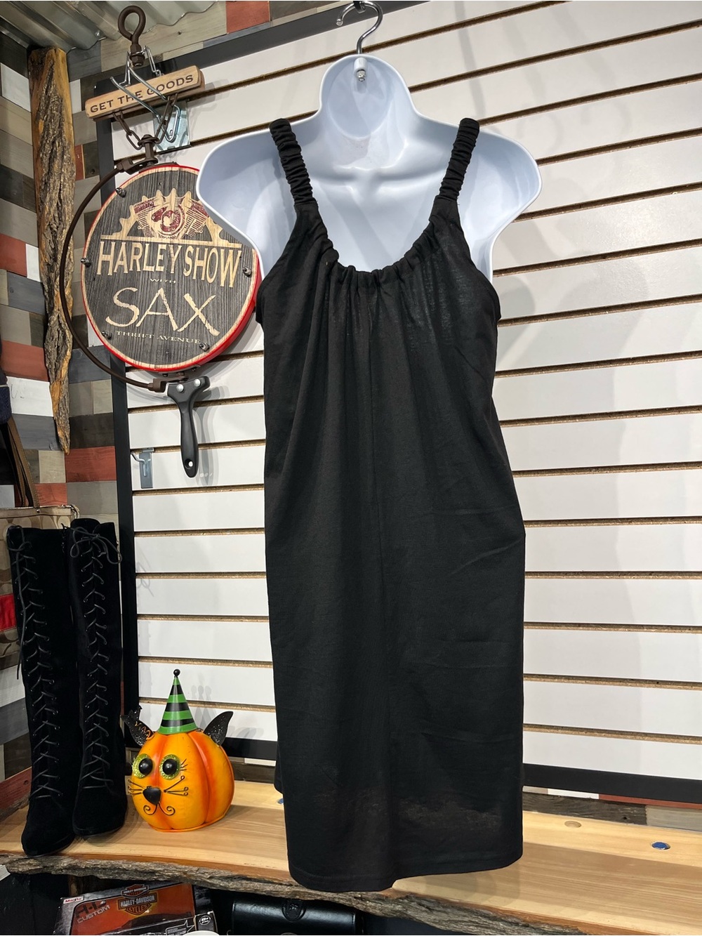Little black dress size small - Picture 5 of 7